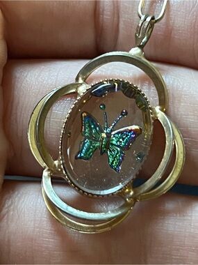 Vintage Lucite Gold Tone Reverse Painted Butterfly Pendant Chain Necklace